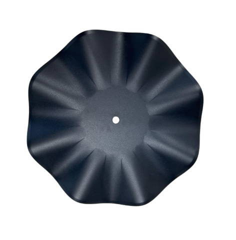 Wearparts Kuhn Krause Gladiator 18" x 4mm, 8 Wave Coulter Blade, 6 on 4-1/4", 2.937" Pilot, 3/8" SQ Bolts