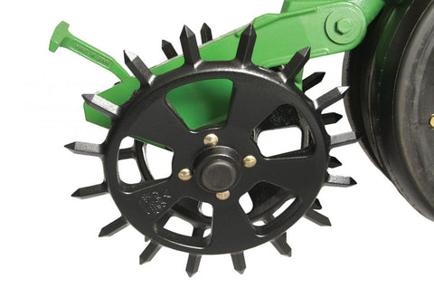 6200-001 Cast Spike Closing Wheel